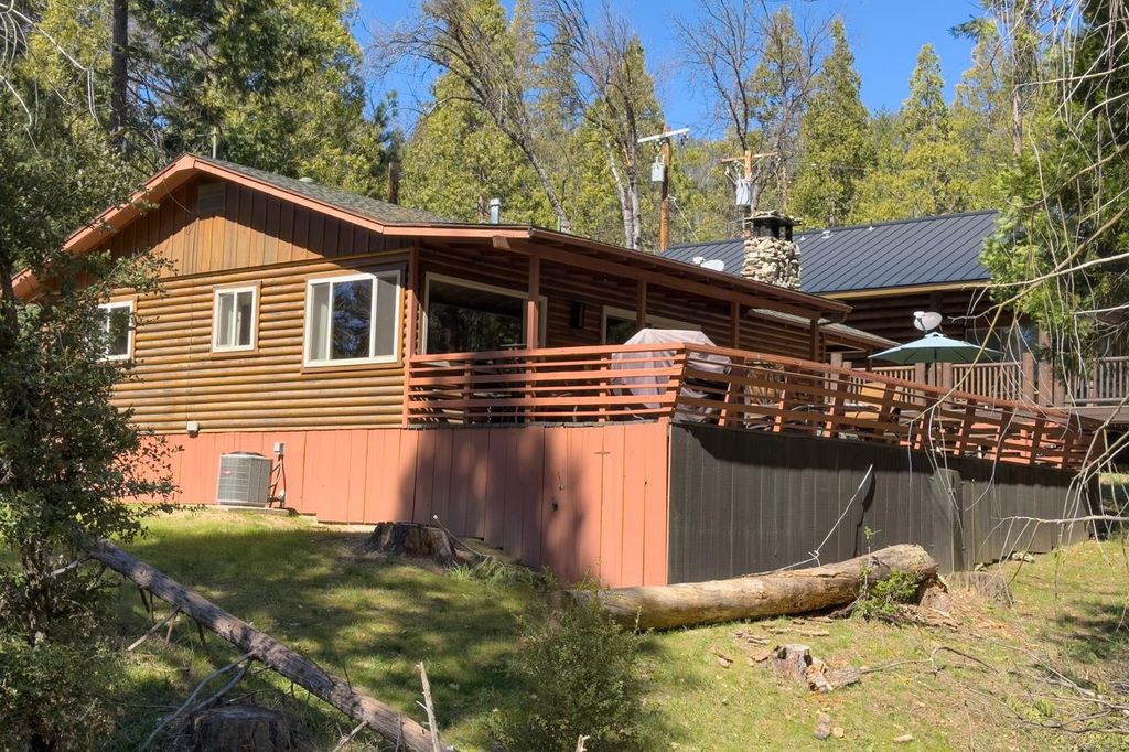 Image 28 of property listing at 2580 River Road, Wawona, CA 95389