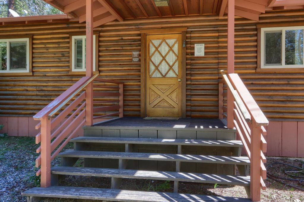 Image 32 of property listing at 2580 River Road, Wawona, CA 95389