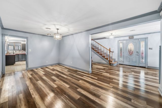 369 Holiday Acres Dr, Springville, TN 38256