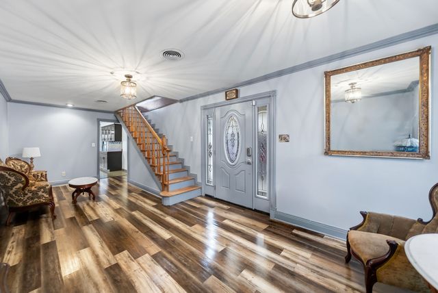 369 Holiday Acres Dr, Springville, TN 38256