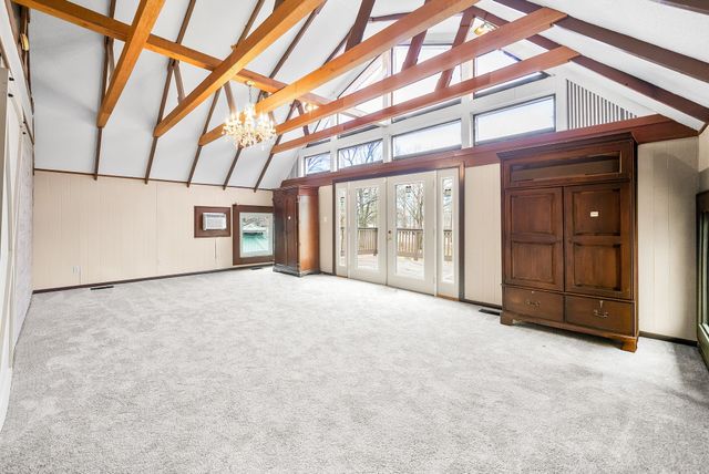 369 Holiday Acres Dr, Springville, TN 38256