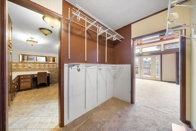 369 Holiday Acres Dr, Springville, TN 38256