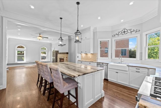 508 Chippenham Ct, Franklin, TN 37069