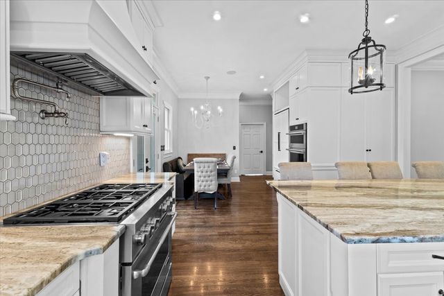 508 Chippenham Ct, Franklin, TN 37069