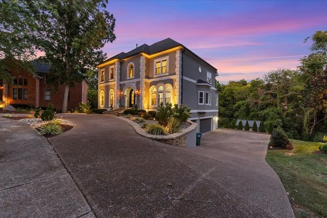 508 Chippenham Ct, Franklin, TN 37069