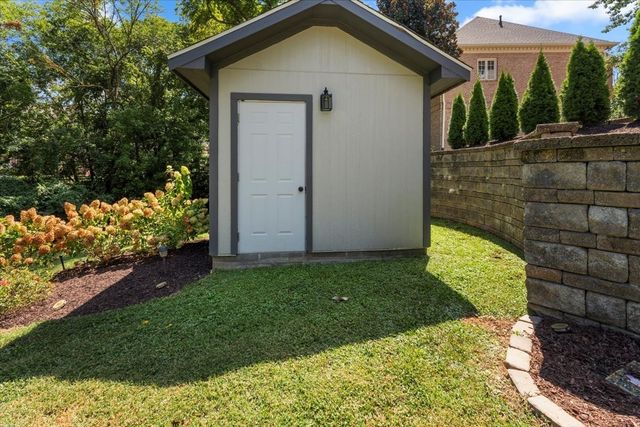 508 Chippenham Ct, Franklin, TN 37069