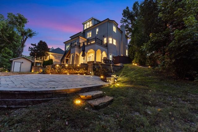 508 Chippenham Ct, Franklin, TN 37069