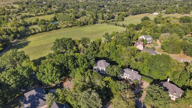 508 Chippenham Ct, Franklin, TN 37069