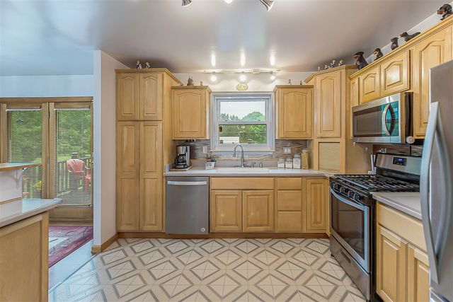 4338 Swarthout Road, Pinckney, MI 48169
