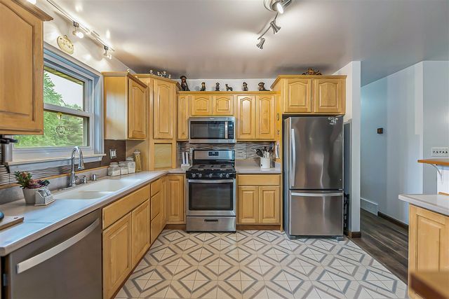 4338 Swarthout Road, Pinckney, MI 48169