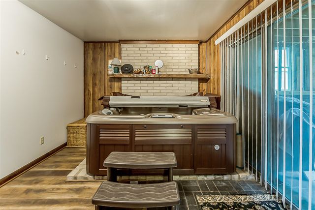 4338 Swarthout Road, Pinckney, MI 48169