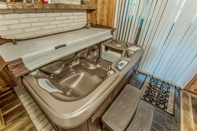 4338 Swarthout Road, Pinckney, MI 48169