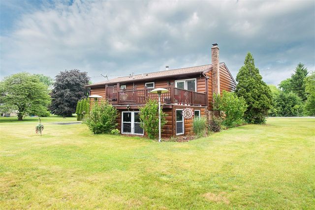 4338 Swarthout Road, Pinckney, MI 48169