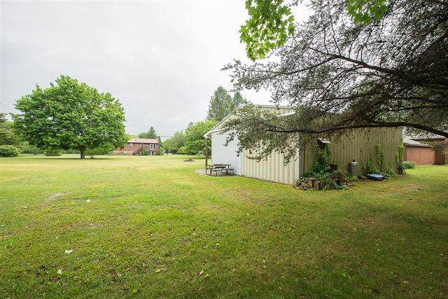 4338 Swarthout Road, Pinckney, MI 48169