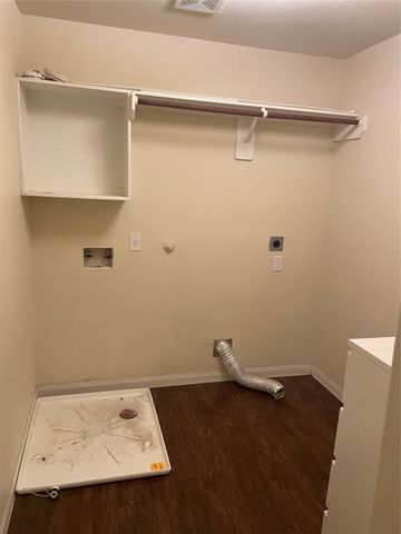 11418 El Diamante Drive, Houston, TX 77048