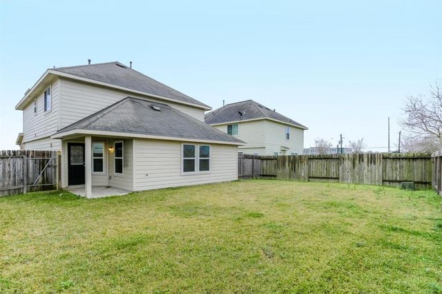 11418 El Diamante Drive, Houston, TX 77048