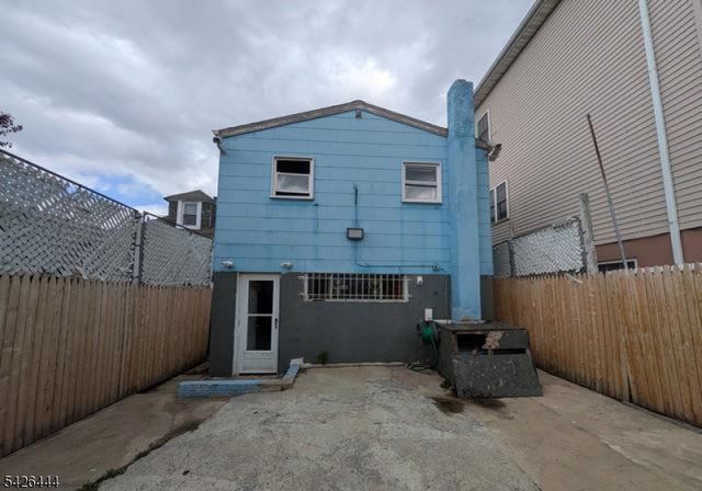 1437 Gehr Pl, North Bergen Twp., NJ 07047