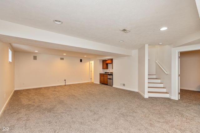 821 Harvest Lake Drive, Brownsburg, IN 46112