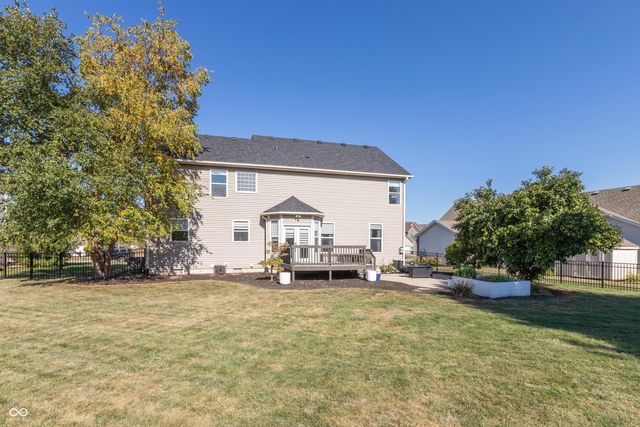 821 Harvest Lake Drive, Brownsburg, IN 46112