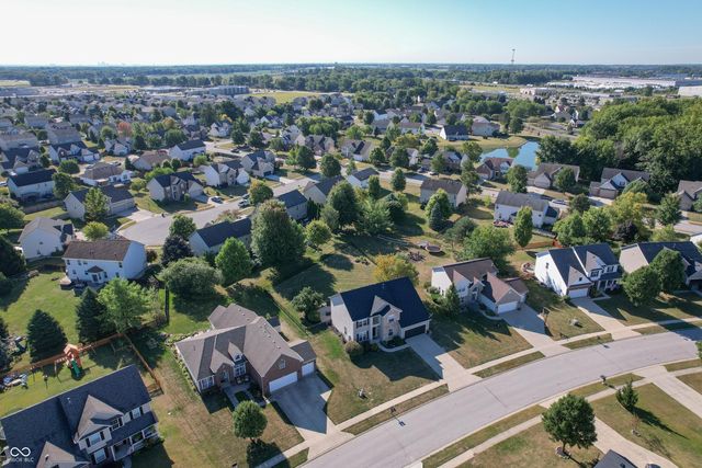 821 Harvest Lake Drive, Brownsburg, IN 46112