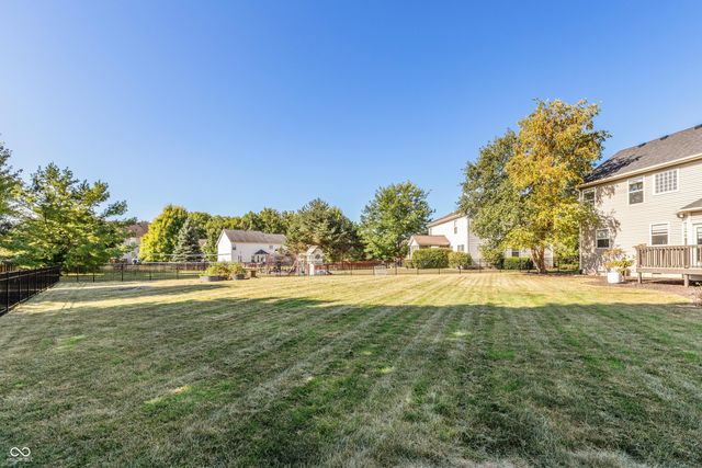 821 Harvest Lake Drive, Brownsburg, IN 46112