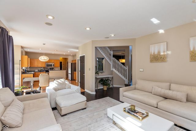 821 Harvest Lake Drive, Brownsburg, IN 46112