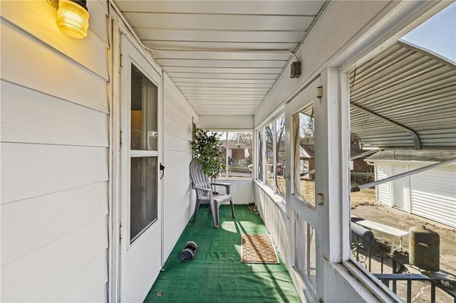 2320 S Northern Boulevard, Independence, MO 64052