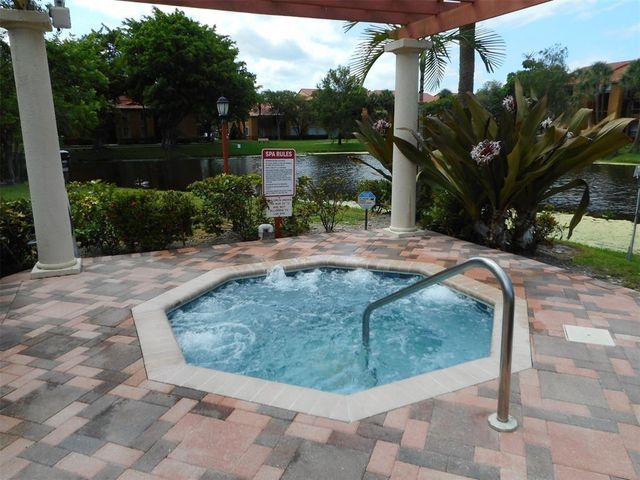 10773 Cleary Boulevard 307, Plantation, FL 33324