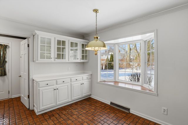 7812 Buckskin Drive, Indianapolis, IN 46250