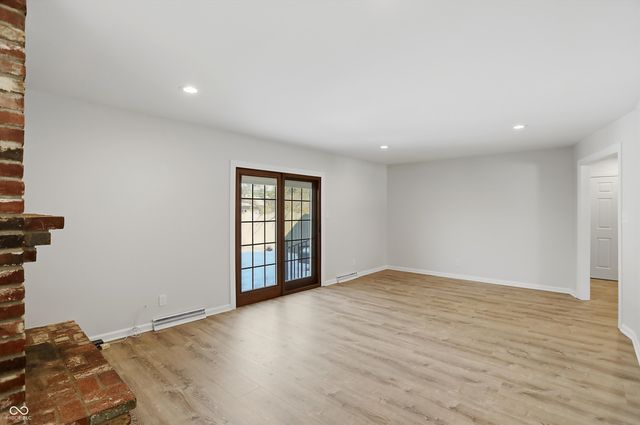 7812 Buckskin Drive, Indianapolis, IN 46250