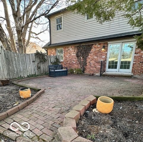 7812 Buckskin Drive, Indianapolis, IN 46250