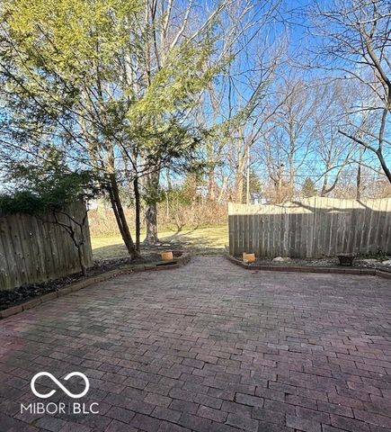 7812 Buckskin Drive, Indianapolis, IN 46250