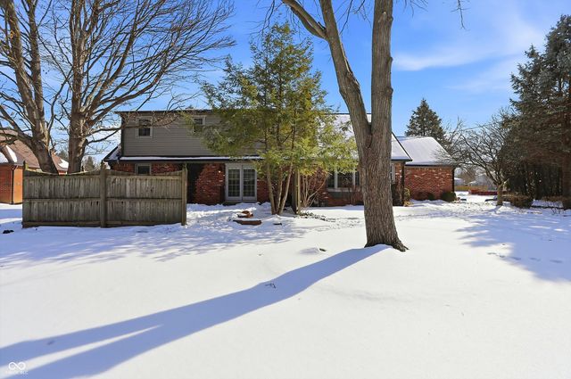 7812 Buckskin Drive, Indianapolis, IN 46250