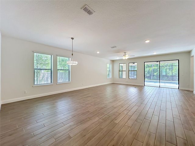 8409 VIVARO ISLE WAY, Windermere, FL 34786