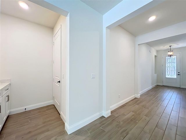 8409 VIVARO ISLE WAY, Windermere, FL 34786