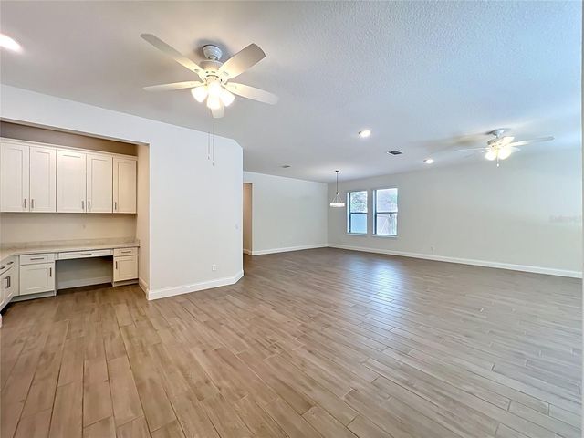 8409 VIVARO ISLE WAY, Windermere, FL 34786
