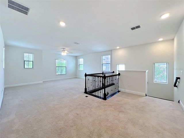 8409 VIVARO ISLE WAY, Windermere, FL 34786