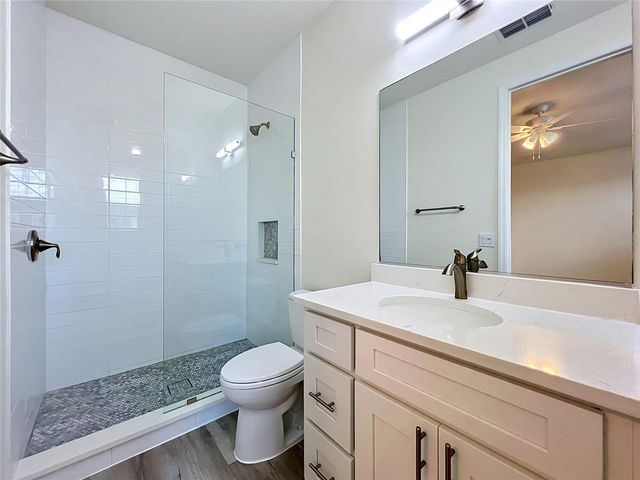 8409 VIVARO ISLE WAY, Windermere, FL 34786