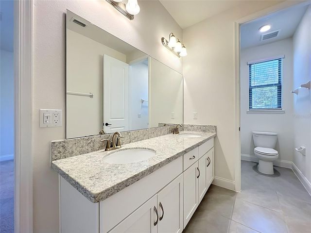 8409 VIVARO ISLE WAY, Windermere, FL 34786