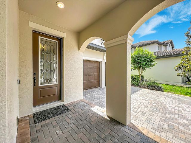 8409 VIVARO ISLE WAY, Windermere, FL 34786