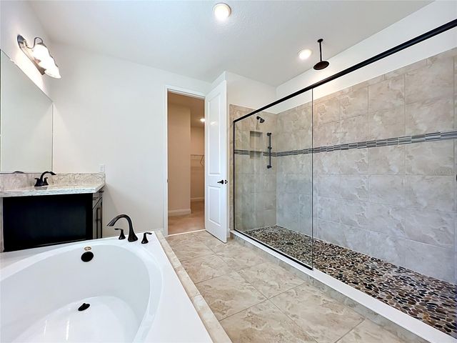8409 VIVARO ISLE WAY, Windermere, FL 34786