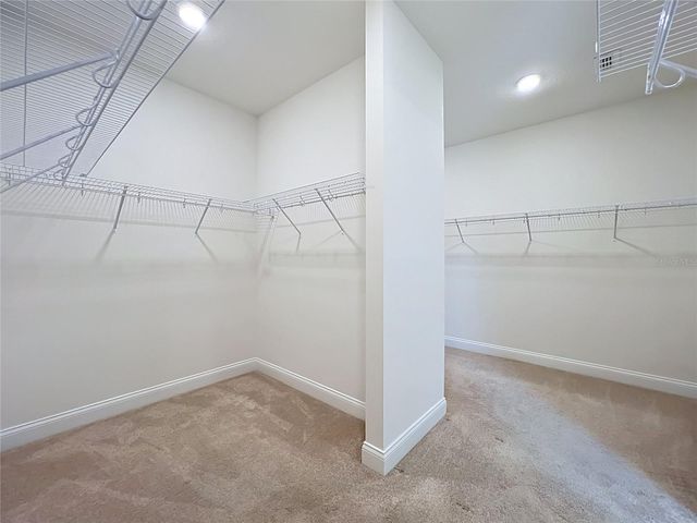 8409 VIVARO ISLE WAY, Windermere, FL 34786