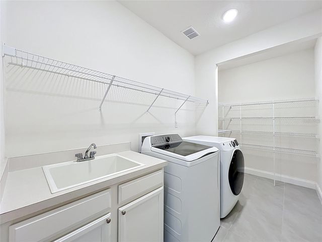 8409 VIVARO ISLE WAY, Windermere, FL 34786