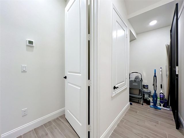 8409 VIVARO ISLE WAY, Windermere, FL 34786