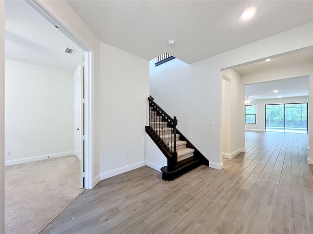 8409 VIVARO ISLE WAY, Windermere, FL 34786