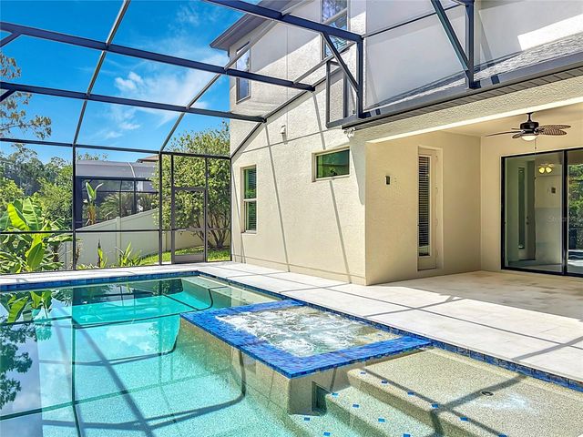 8409 VIVARO ISLE WAY, Windermere, FL 34786