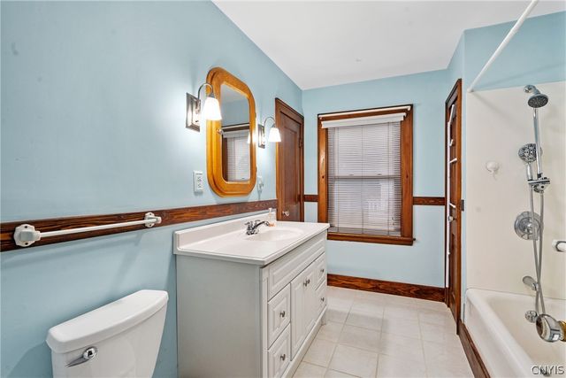 2870 State Route 48, Minetto, NY 13126