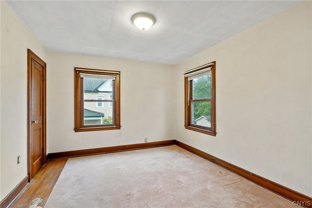 2870 State Route 48, Minetto, NY 13126