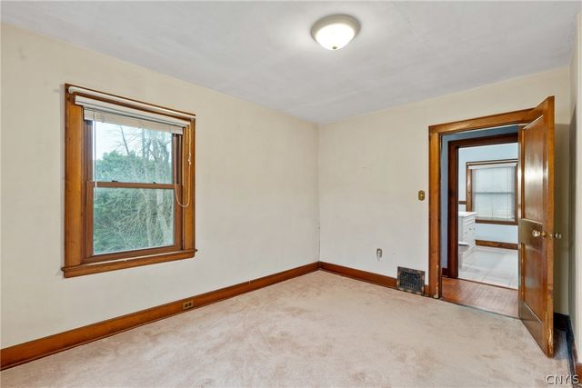 2870 State Route 48, Minetto, NY 13126