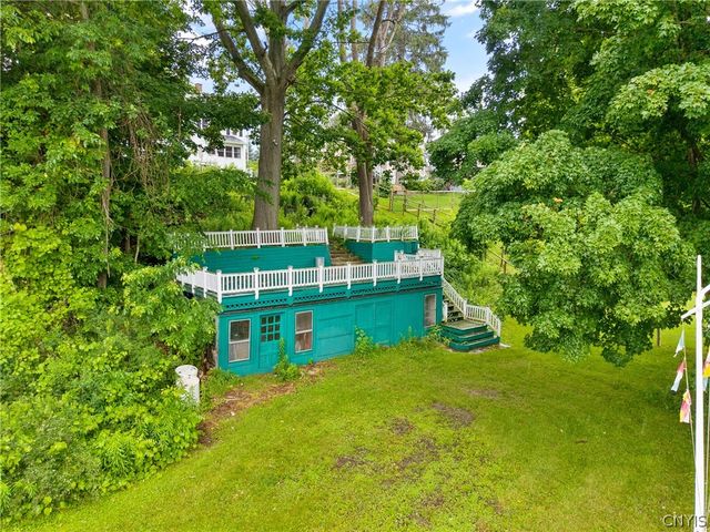 2870 State Route 48, Minetto, NY 13126